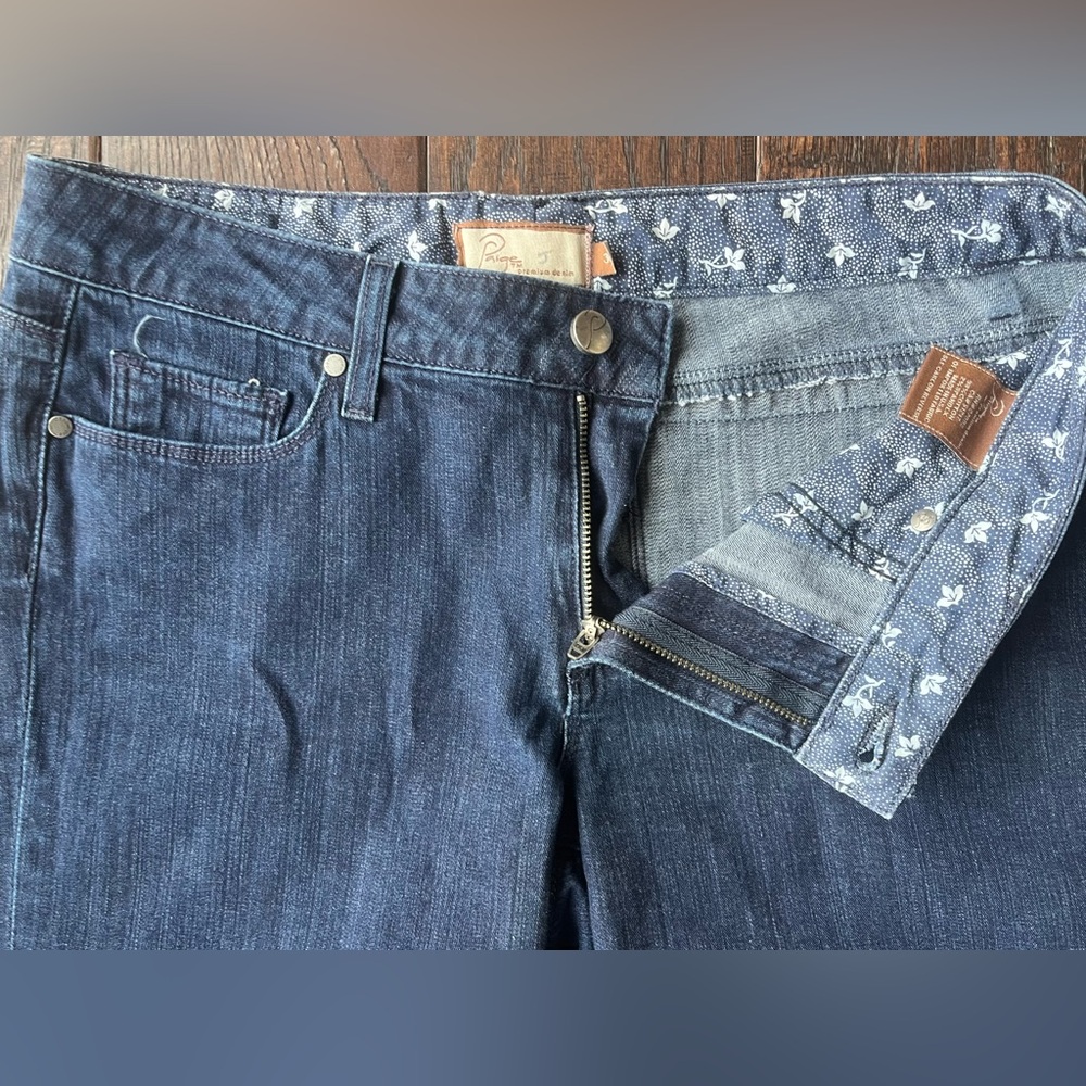 Paige Premium Denim Bermudas - Picture 4 of 7
